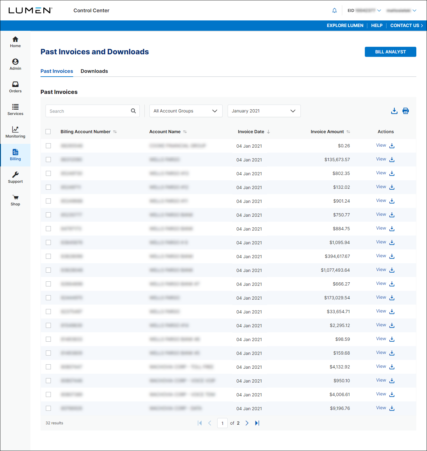 Past Invoices & Downloads (showing Past Invoices tab and date selected)